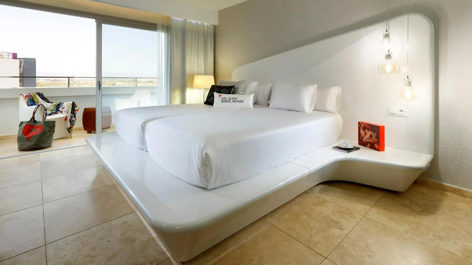 Ushuaia Ibiza Beach Hotel - Adults Only - Club Entrance Included Playa d'en Bossa