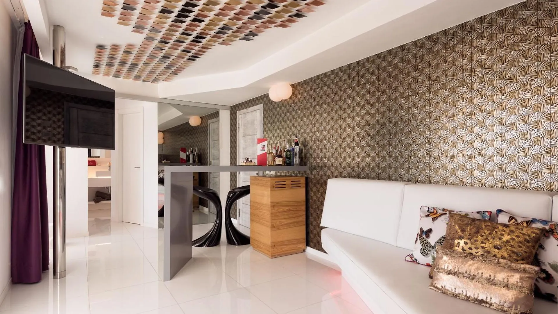 Ushuaia Ibiza Beach Hotel - Adults Only - Club Entrance Included Playa d'en Bossa