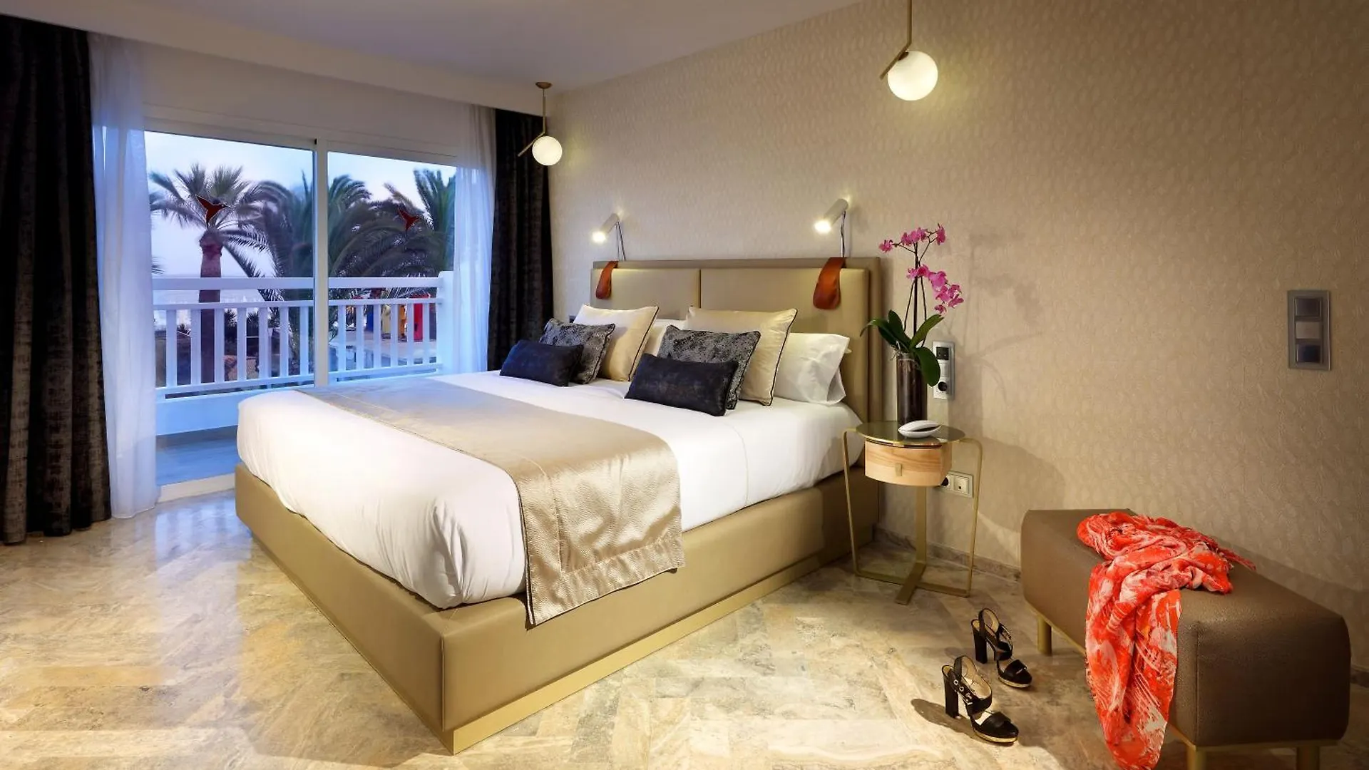 Ushuaia Ibiza Beach Hotel - Adults Only - Club Entrance Included Playa d'en Bossa