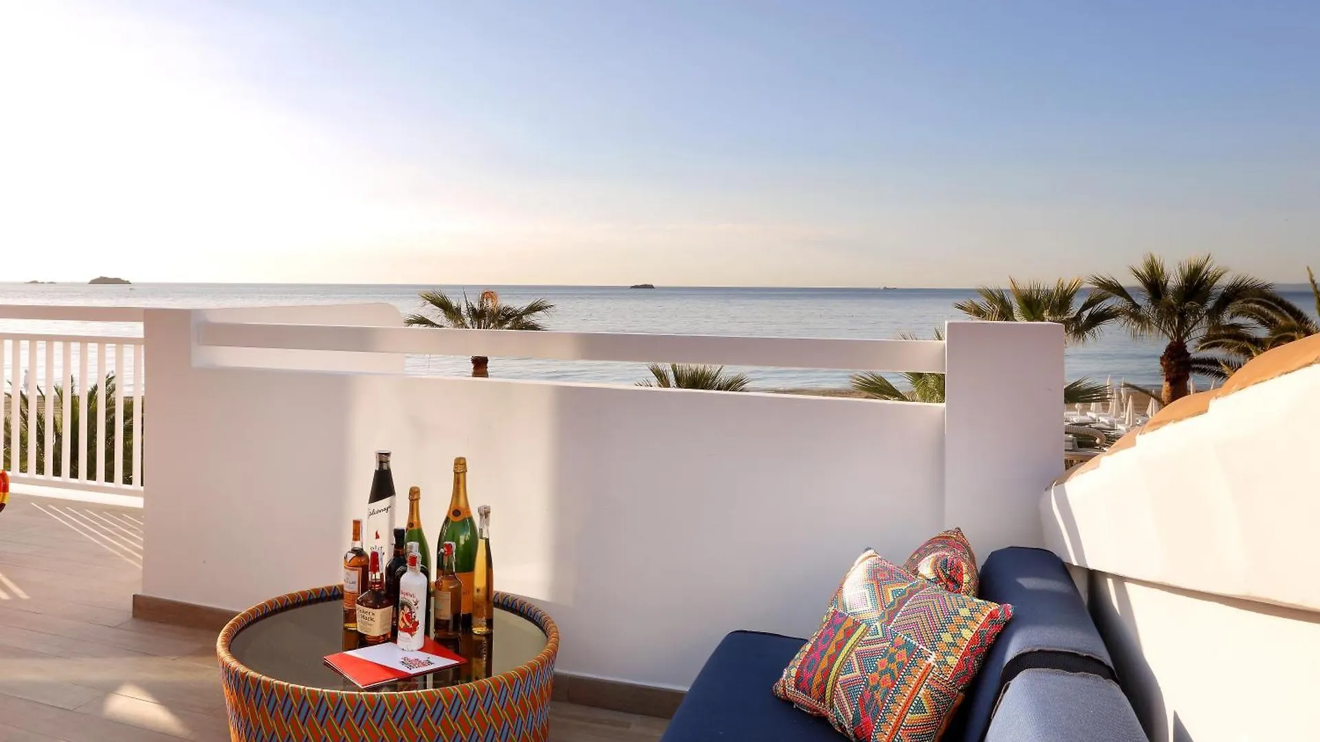 Ushuaia Ibiza Beach Hotel - Adults Only - Club Entrance Included Playa d'en Bossa