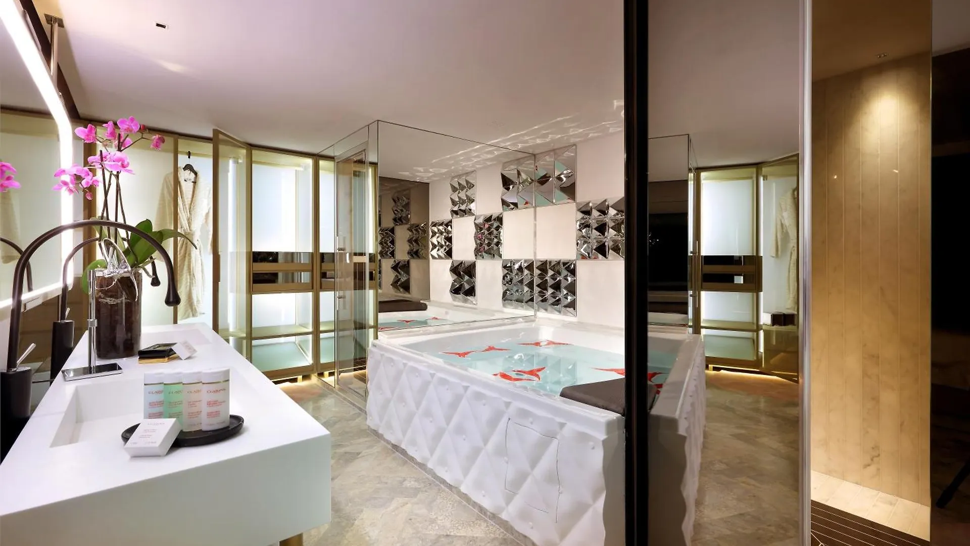 Ushuaia Ibiza Beach Hotel - Adults Only - Club Entrance Included Playa d'en Bossa